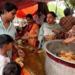 तीसरे बड़े मंगल पर लखनऊ में भक्ति और सेवा का माहौल, भंडारे में पहुंचे हजारों श्रद्धालु