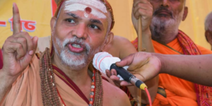 फर्रुखाबाद में शंकराचार्य अविमुक्तेश्वरानंद का बड़ा बयान, गौरक्षा को लेकर सरकारों को घेरा