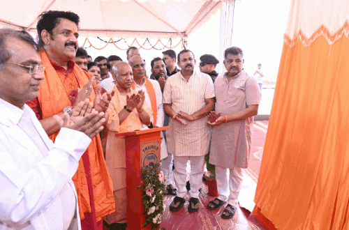 CM योगी आज गोरखपुर को देंगे 995 करोड़ की सौगात, सिक्सलेन फ्लाईओवर समेत 14 परियोजनाएं