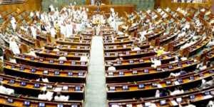 संसद के आखिरी 4 दिनों में गरमाएगा माहौल, महिला आरक्षण-परिसीमन सहित 3 अहम बिलों पर घमासान