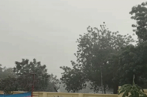मेरठ में बारिश से बदला मौसम, कई इलाकों में जलभराव; गरज-चमक के साथ बारिश की संभावना मेरठ में बारिश से बदला मौसम, कई इलाकों में जलभराव; गरज-चमक के साथ बारिश की संभावना